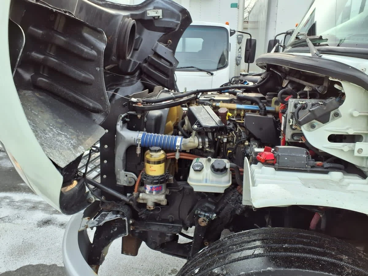 2018 Freightliner M2 106 - image 10