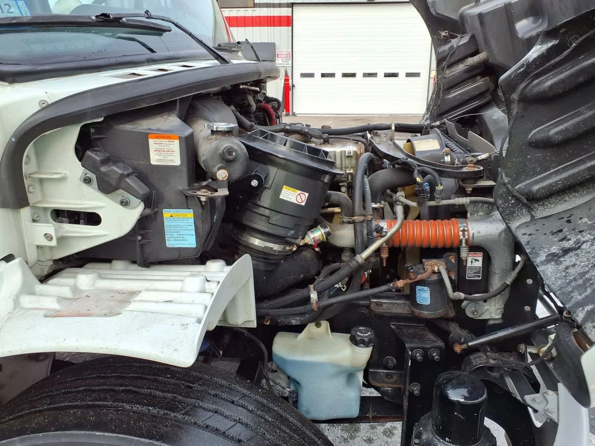 2018 Freightliner M2 106 - image 13