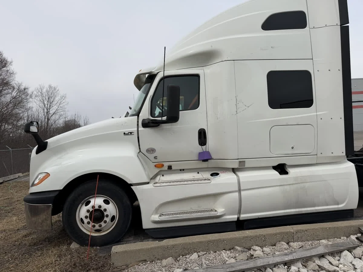 2020 International LT in Oak Creek, WI