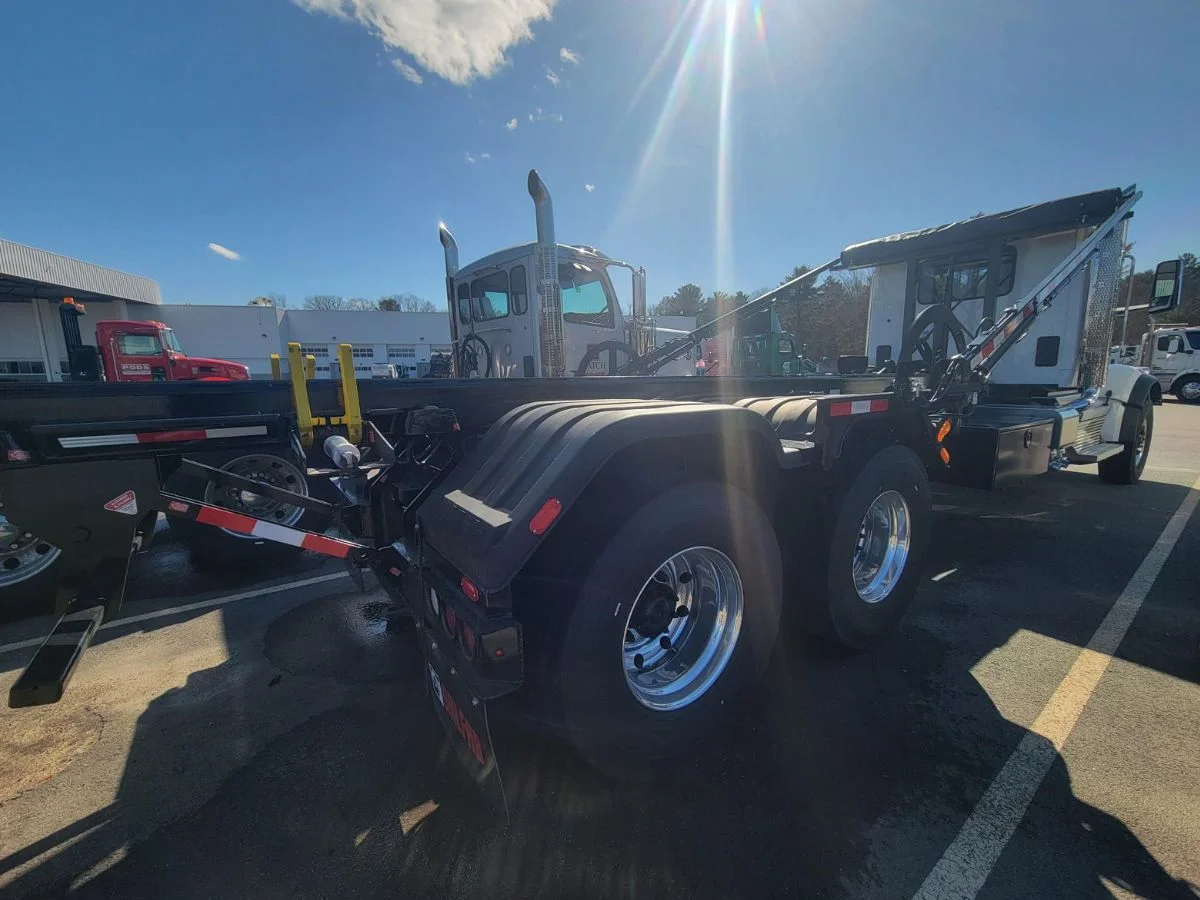 2026 Peterbilt 567 in Plainville, MA — photo 9