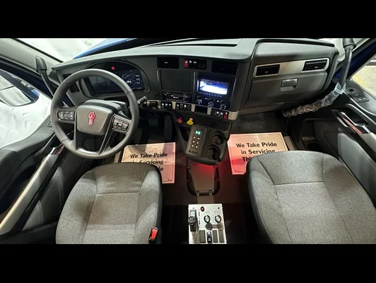 2027 Kenworth T880 in Gainesville, GA — photo 2