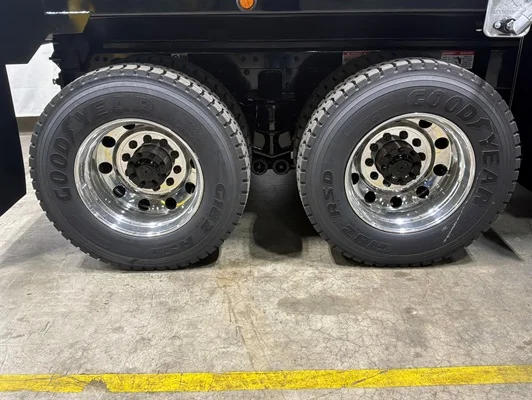 2027 Kenworth T880 in Gainesville, GA — photo 3