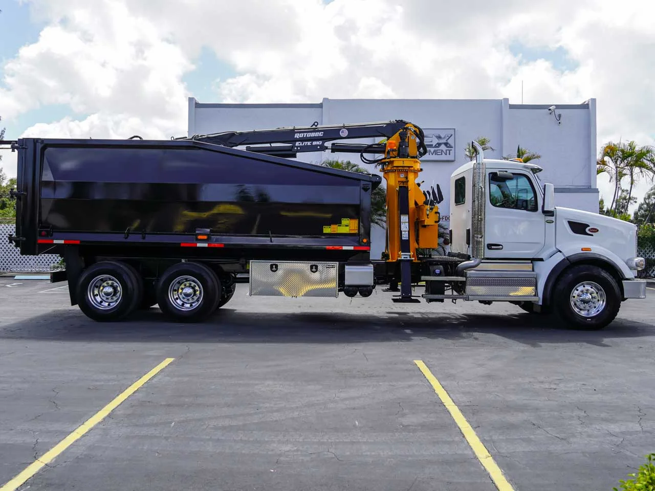 2025 Peterbilt 567 — photo 6