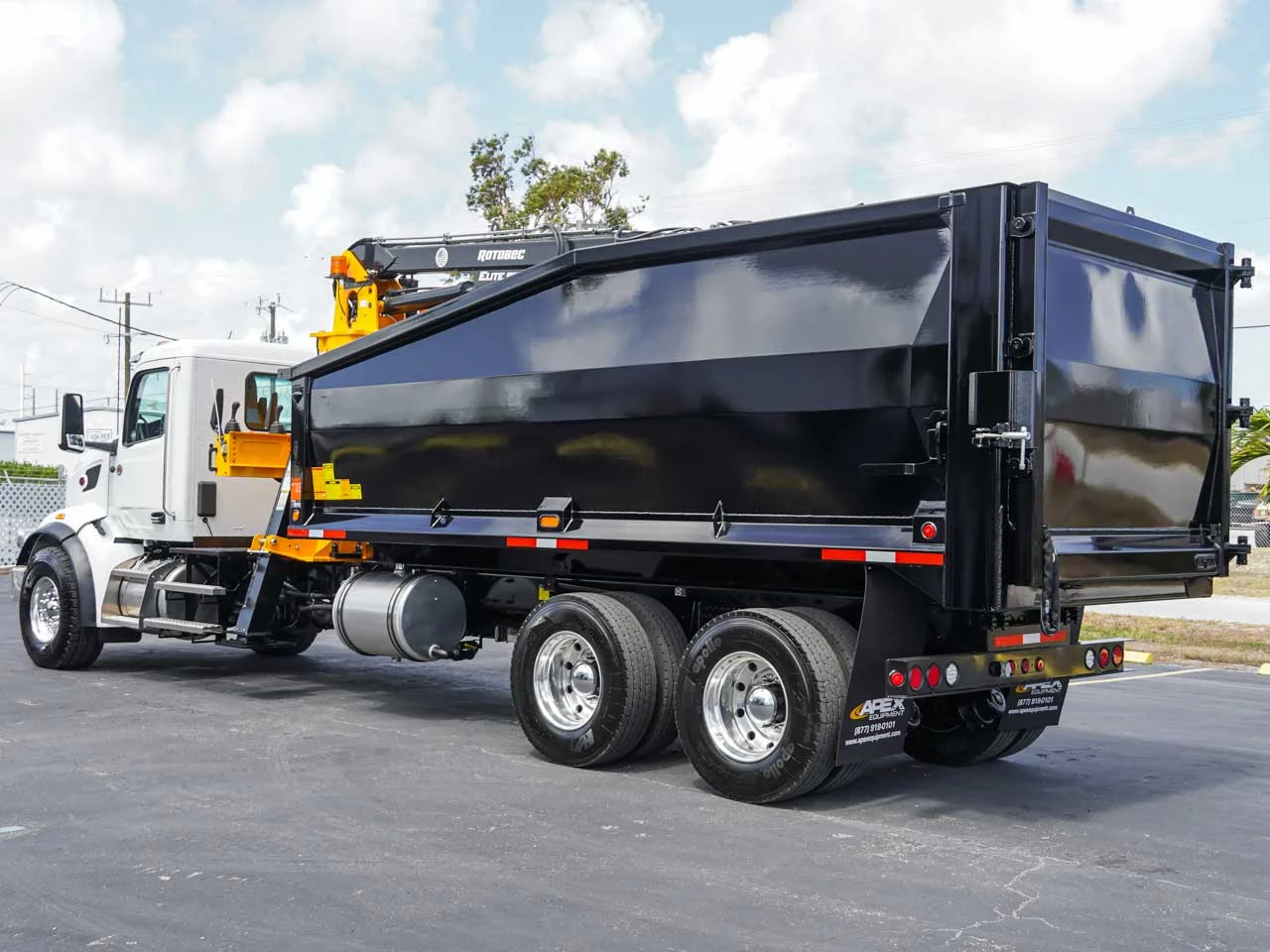 2025 Peterbilt 567 — photo 5