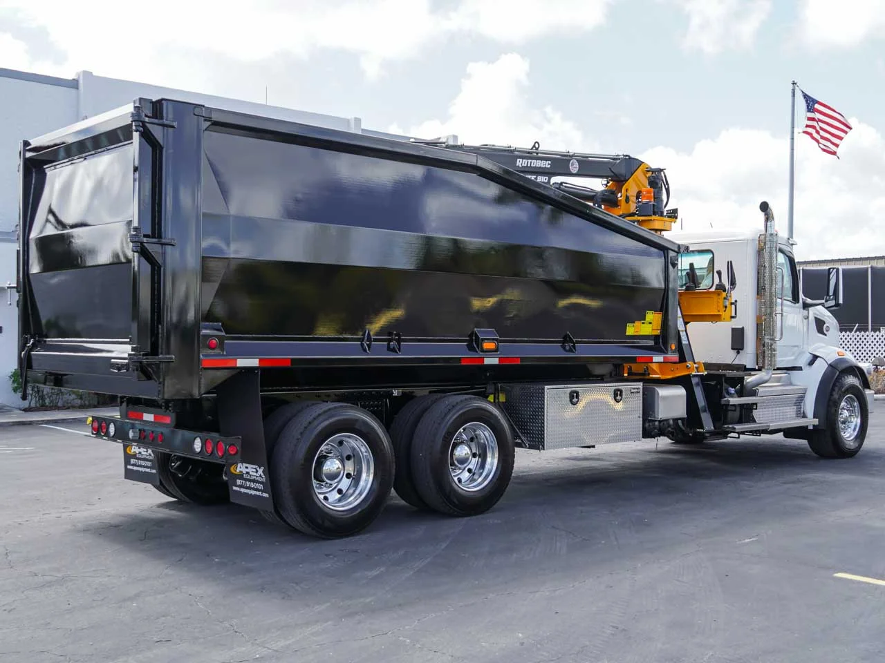 2025 Peterbilt 567 — photo 4