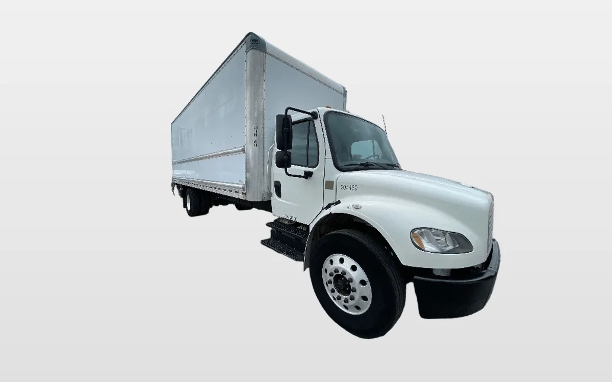 2018 Freightliner M2 106 - image 1