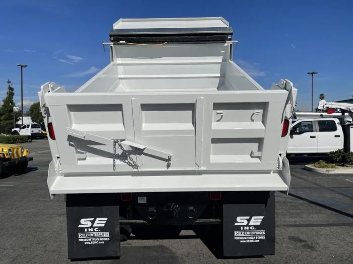 2026 Ford F-750 — photo 28