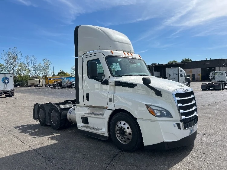 2022 Freightliner Cascadia in Piqua, OH