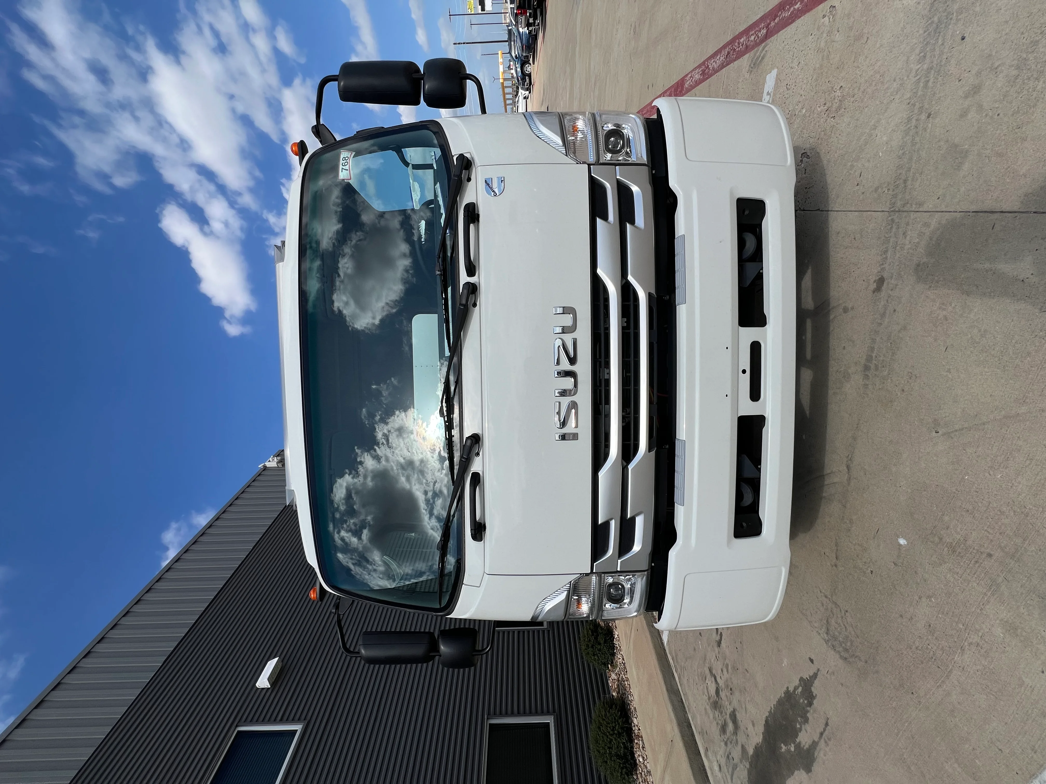 2025 Isuzu FTR in Houston, TX — photo 2