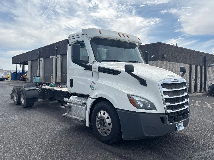 2020 Freightliner Cascadia in Phoenix, AZ
