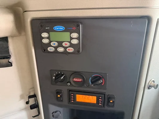 2021 Peterbilt 579 in Denver, CO — photo 15
