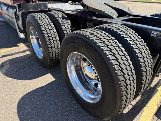 2021 Peterbilt 579 in Denver, CO — photo 11