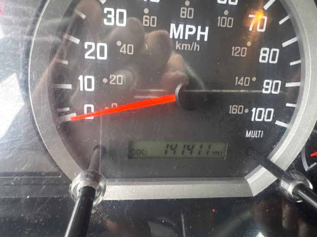 2019 Isuzu NRR - image 10