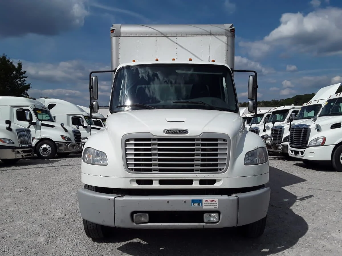 2020 Freightliner M2 106 - image 2