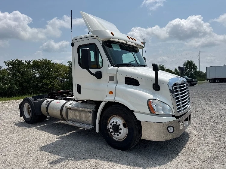 2020 Freightliner Cascadia in Findlay, OH