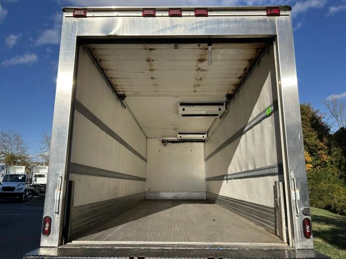 2022 International MV - image 10