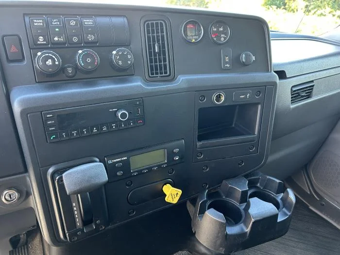 2022 International MV - image 14