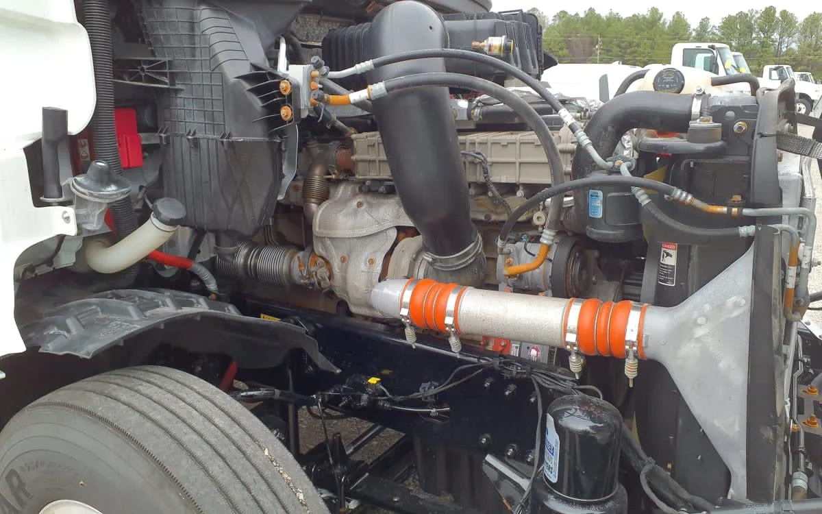 2021 Freightliner Cascadia in Birmingham, AL — photo 9