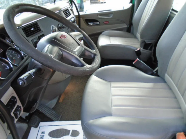 2020 Peterbilt 579 - image 7