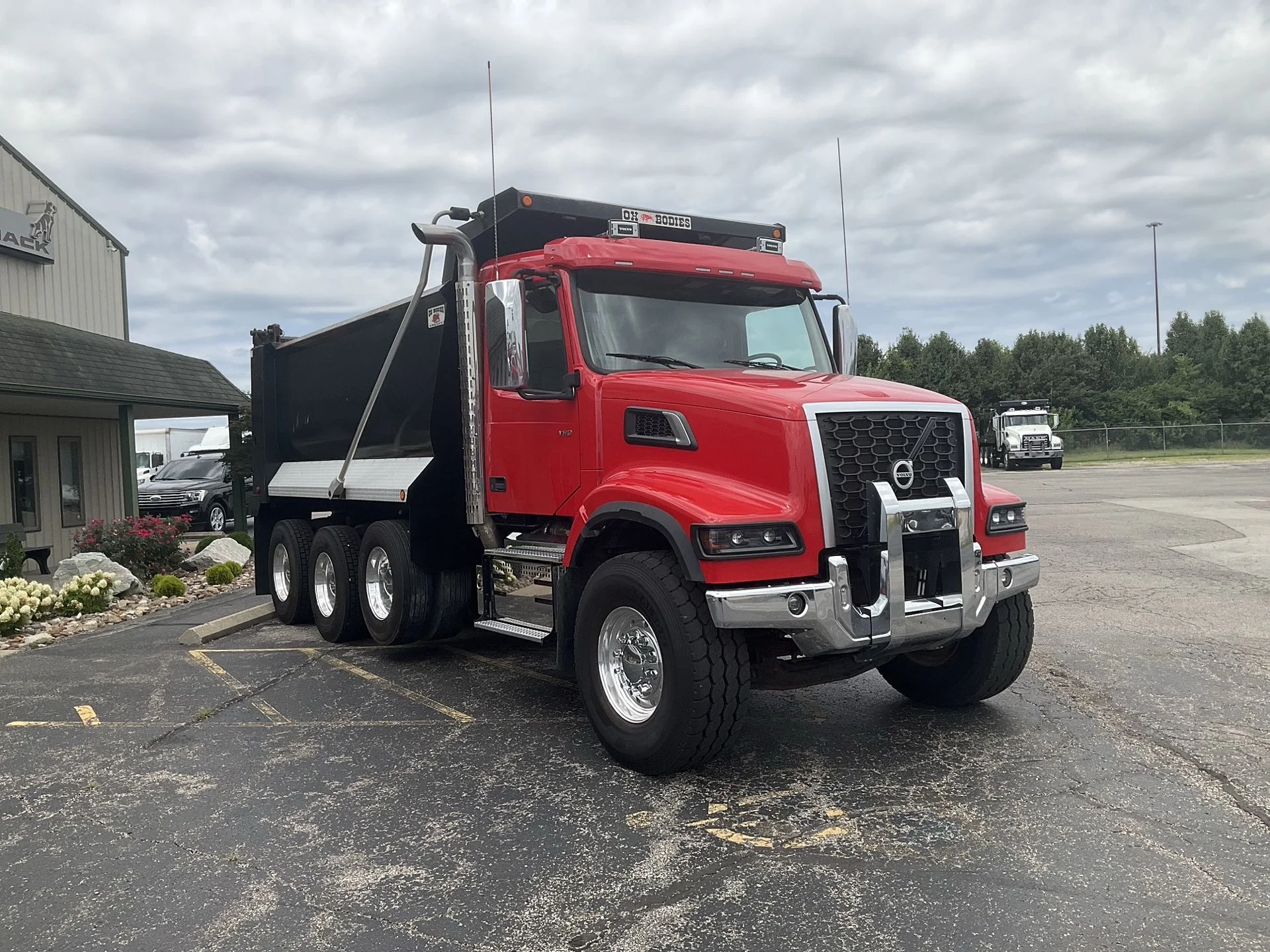 2024 Volvo in Indianapolis, IN — photo 3