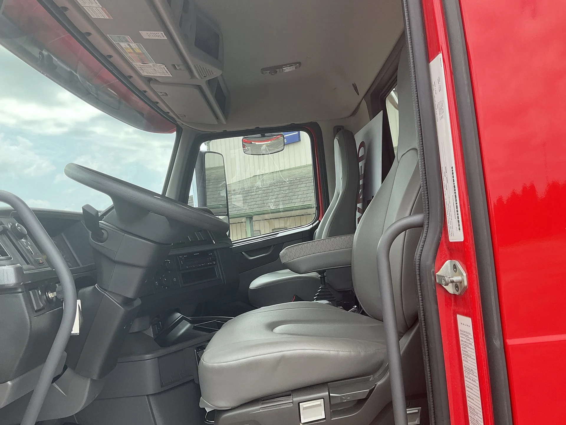 2024 Volvo in Indianapolis, IN — photo 13