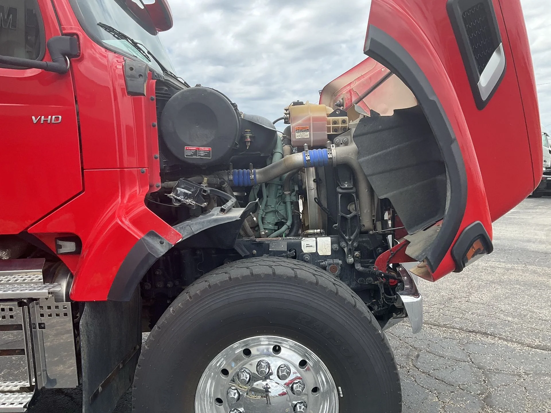 2024 Volvo in Indianapolis, IN — photo 11