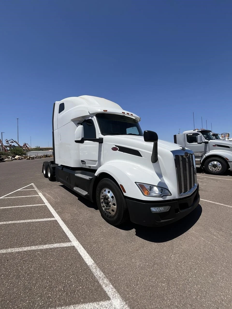2023 Peterbilt 579 in Ridgefield, WA — photo 4
