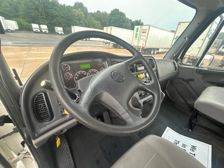 2019 Freightliner eM2 in Memphis, TN — photo 10