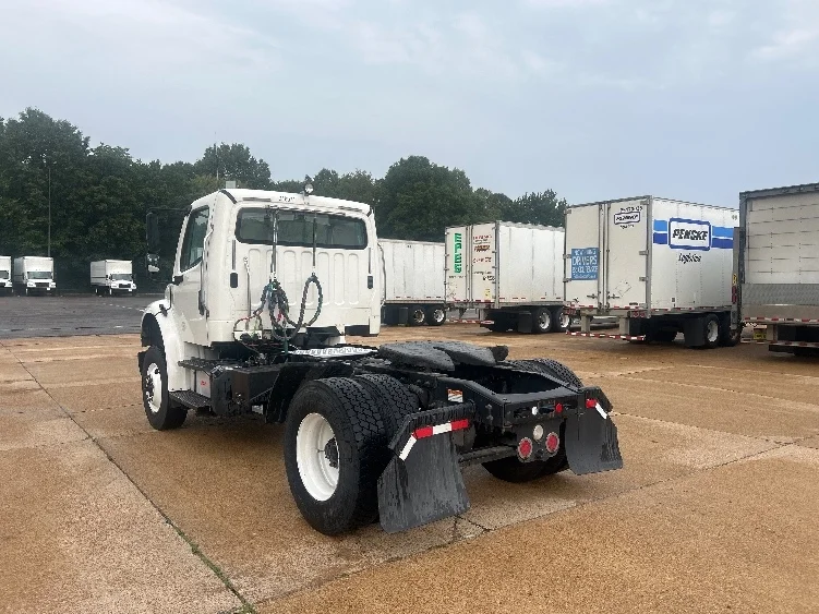 2019 Freightliner eM2 in Memphis, TN — photo 5