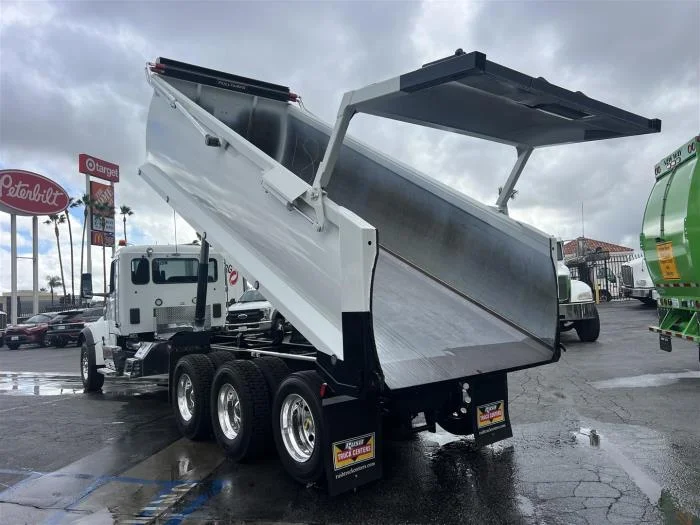 2026 Peterbilt 567 in Fontana, CA — photo 34