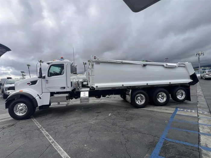 2026 Peterbilt 567 in Fontana, CA — photo 12