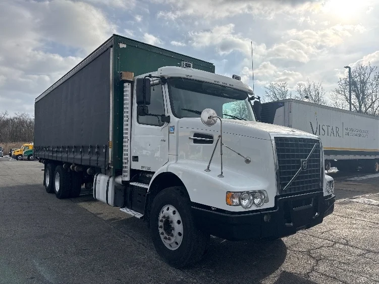 2020 Volvo VHD 300 in Parsippany, NJ