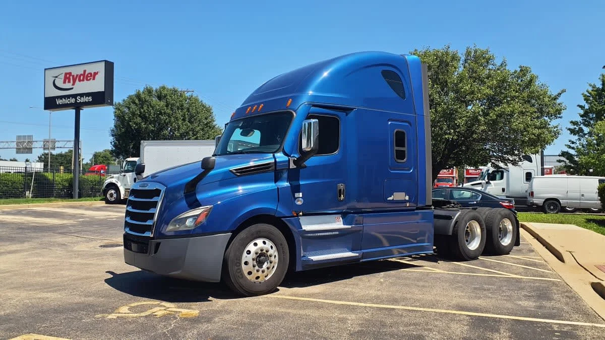 2020 Freightliner Cascadia