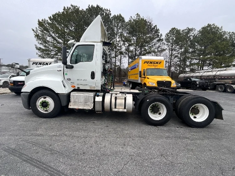 2019 International LT in Atlanta (Forest Park), GA — photo 4