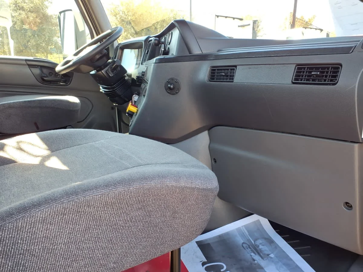 2020 International RH - image 10