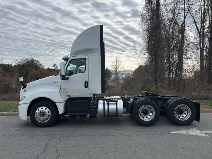 2026 International LT - image 9