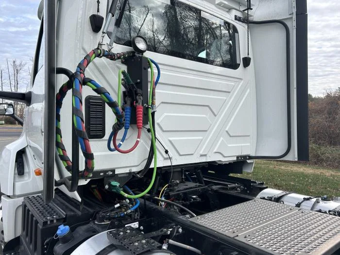 2026 International LT - image 10