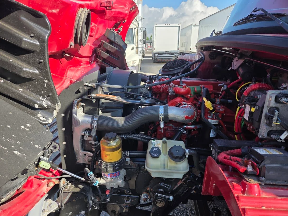 2016 Freightliner M2 106 - image 9