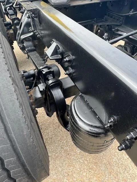 2023 Kenworth T680 - image 10