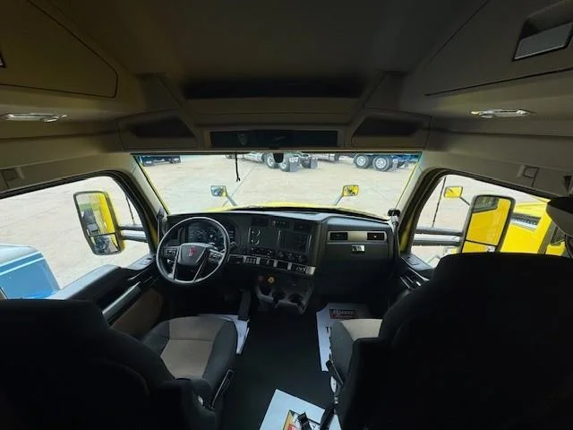 2023 Kenworth T680 - image 24