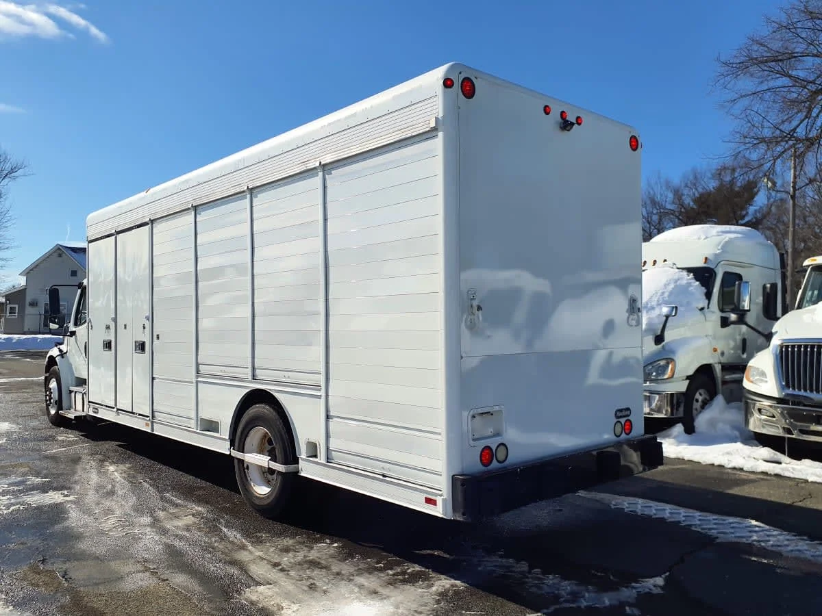 2014 Freightliner M2 106 - image 6