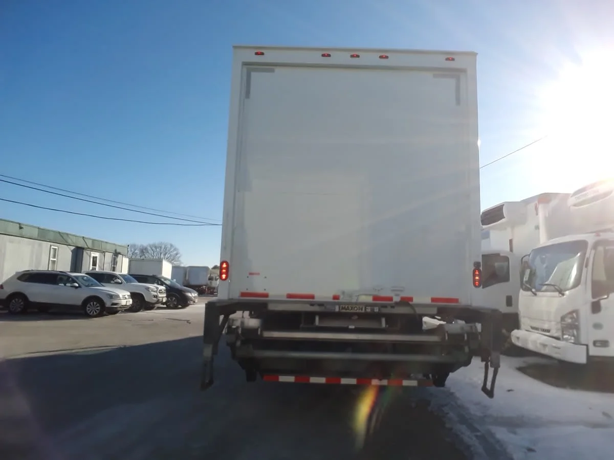 2019 International MV - image 5