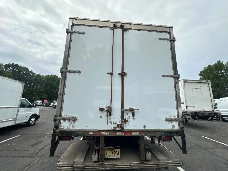 2020 Freightliner eM2 in Cranbury, NJ — photo 7