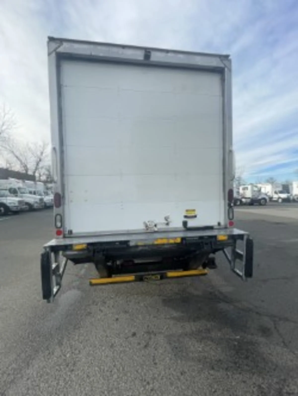 2019 International 4300 in Kearny, NJ — photo 5