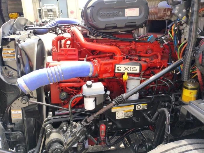 2023 Peterbilt 579 — photo 12