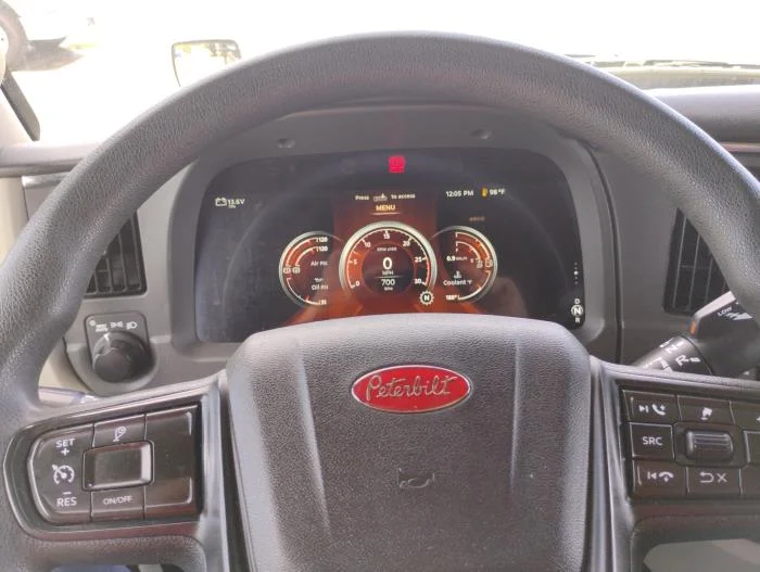 2023 Peterbilt 579 — photo 20