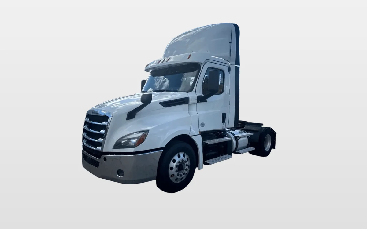 2019 Freightliner - image 1