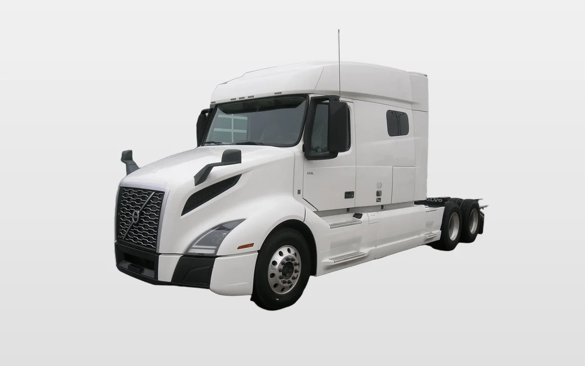 2022 Volvo - image 1