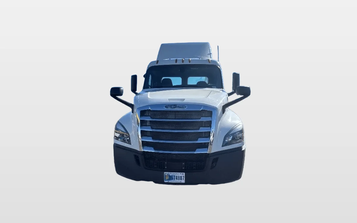 2019 Freightliner - image 1