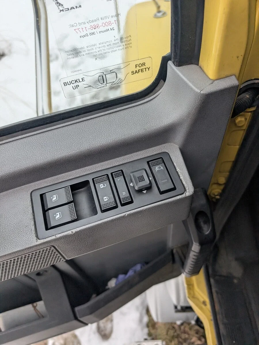 2020 Mack Pinnacle in Warminster, PA — photo 20